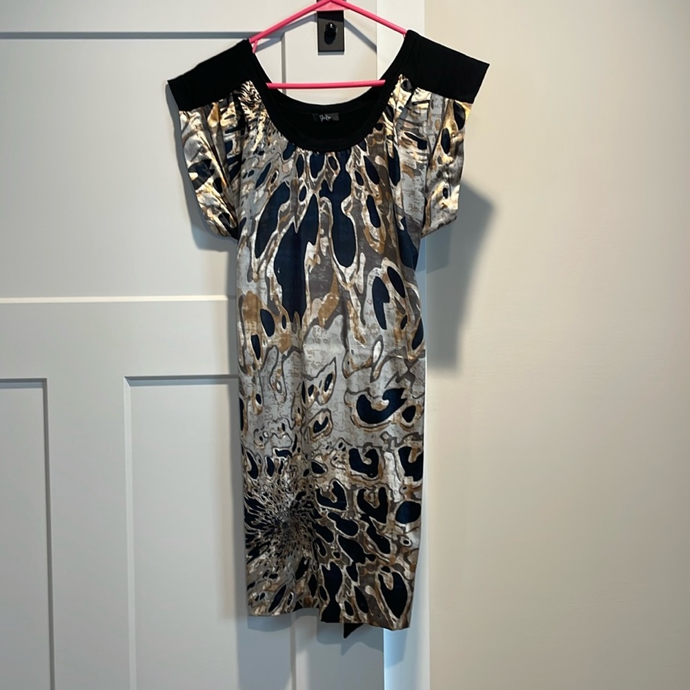 Like new womens size small dress